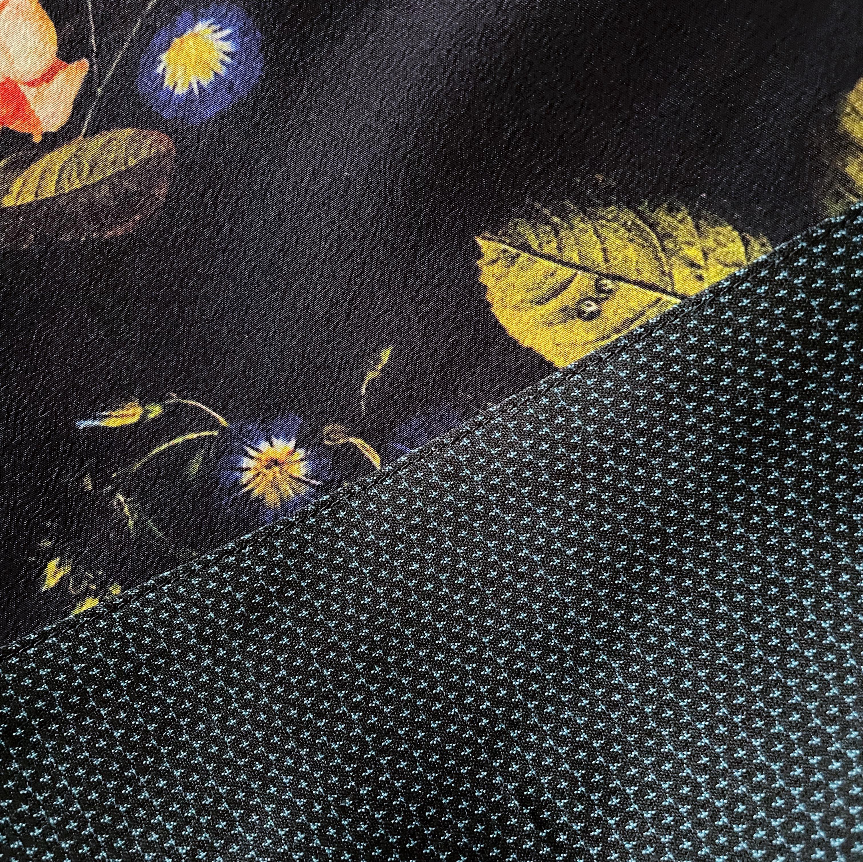 Reversible Skirt Flare - Fiori Vari - Nero