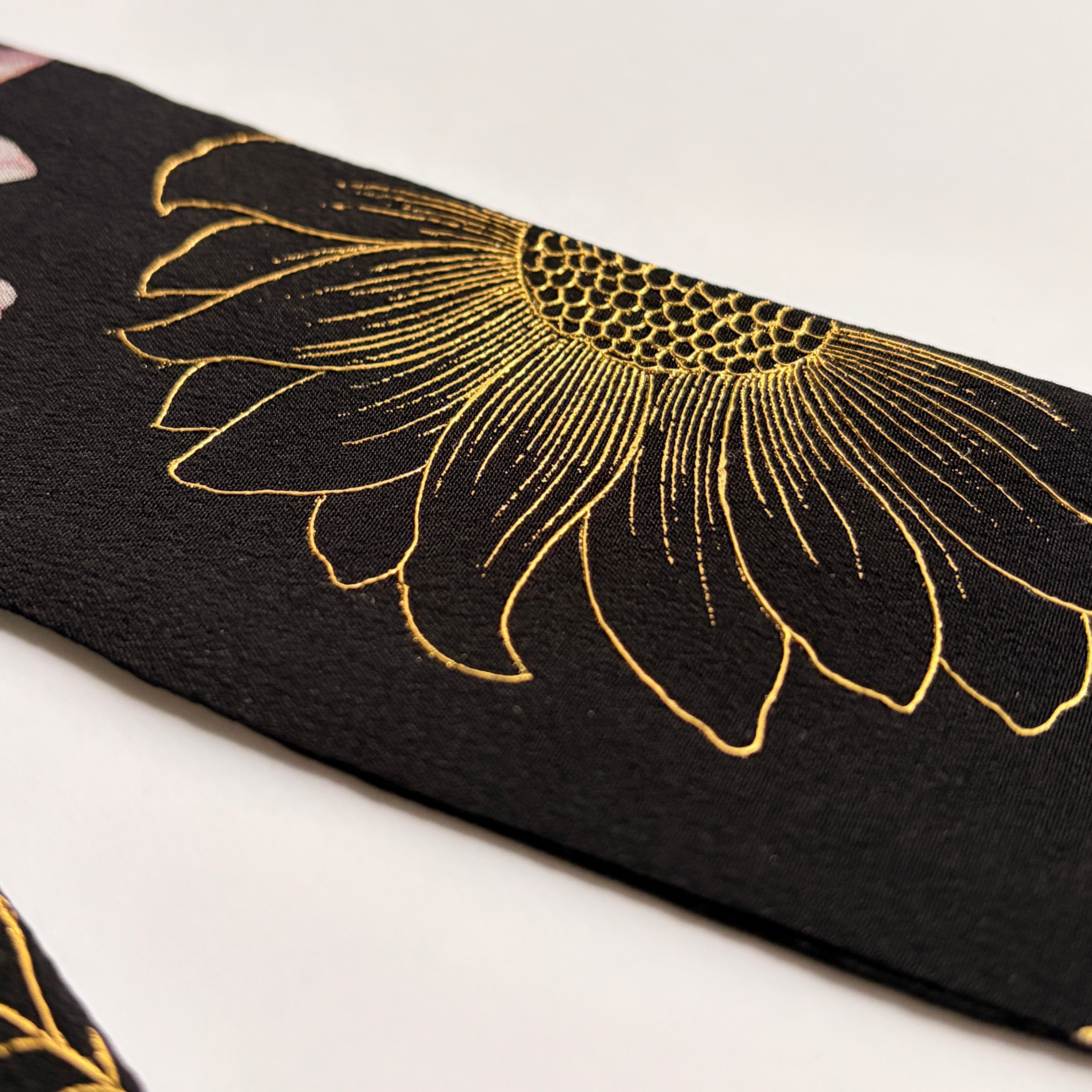 Silk Skinny Scarf - Pastel Daisy Black