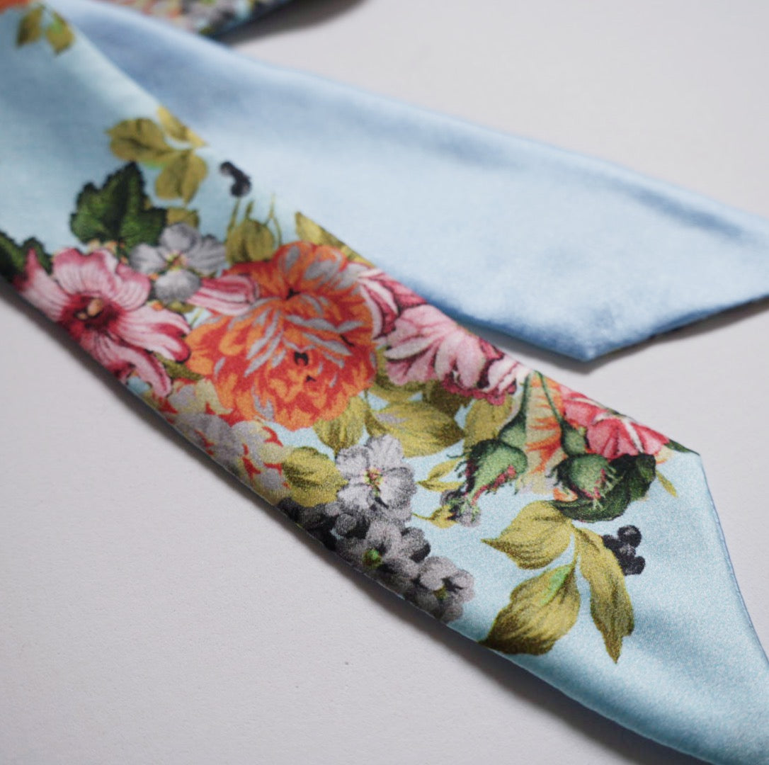 Silk Skinny Scarf - Ibischi - Azzurro