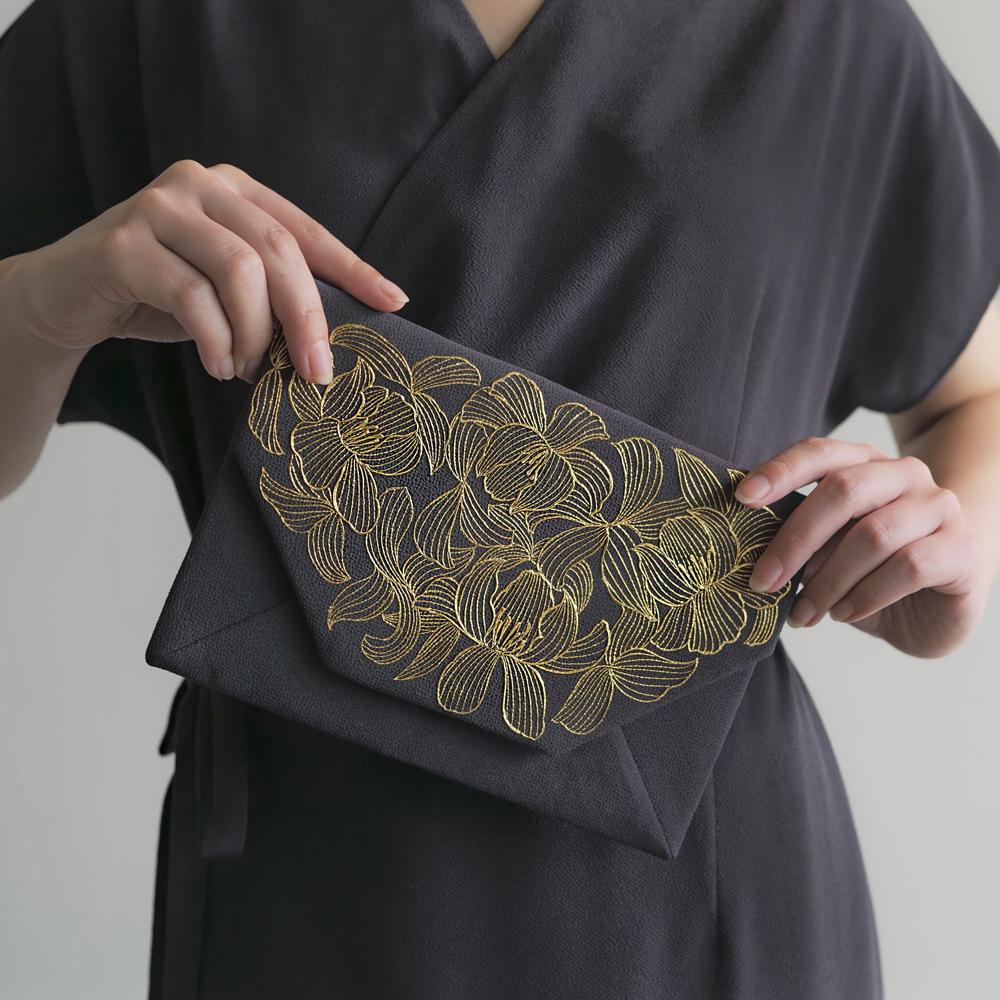 Crepe Clutch Bag - Navy (数寄屋袋)