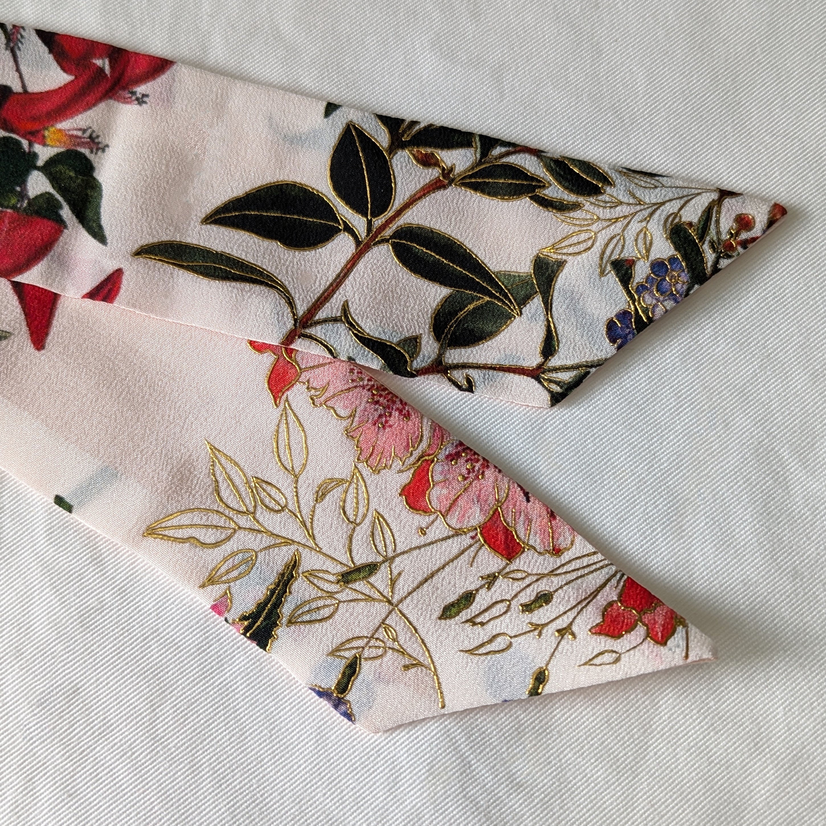 Silk Skinny Scarf - Fiori Rossi - Bianco