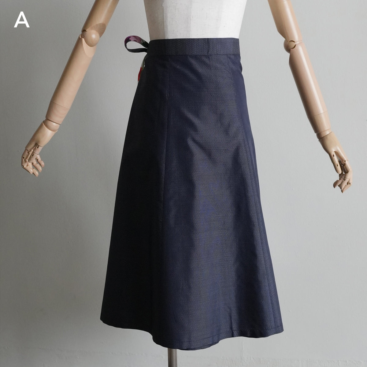 Reversible Skirt Flare - Fiori Viola e Gialli - Bianco