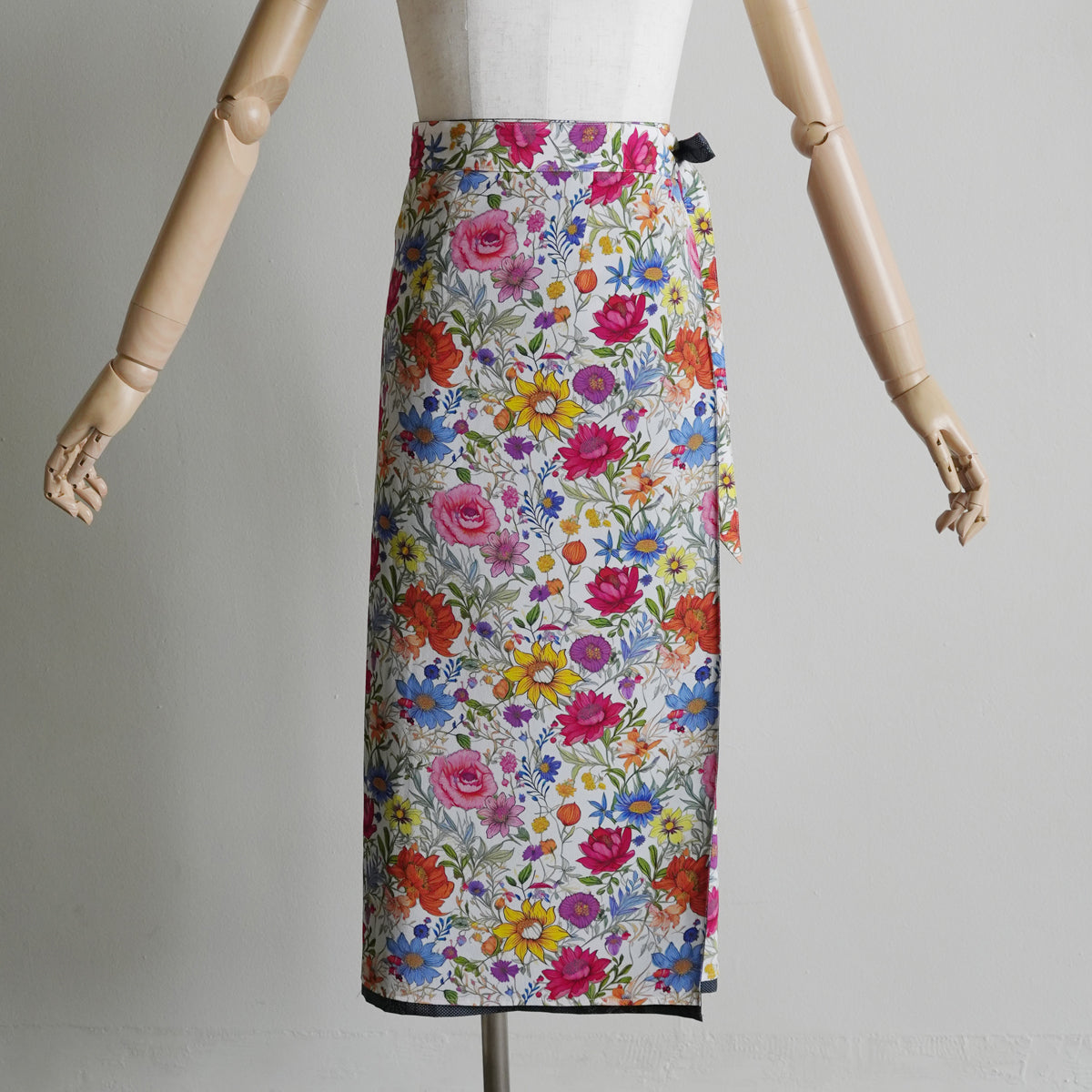 Reversible Skirt Long Straight - Fiori vari - Bianco