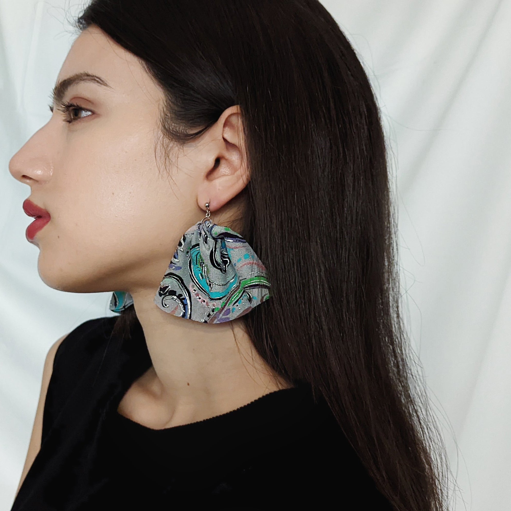 Kinsai Ear Accessory - Paisley