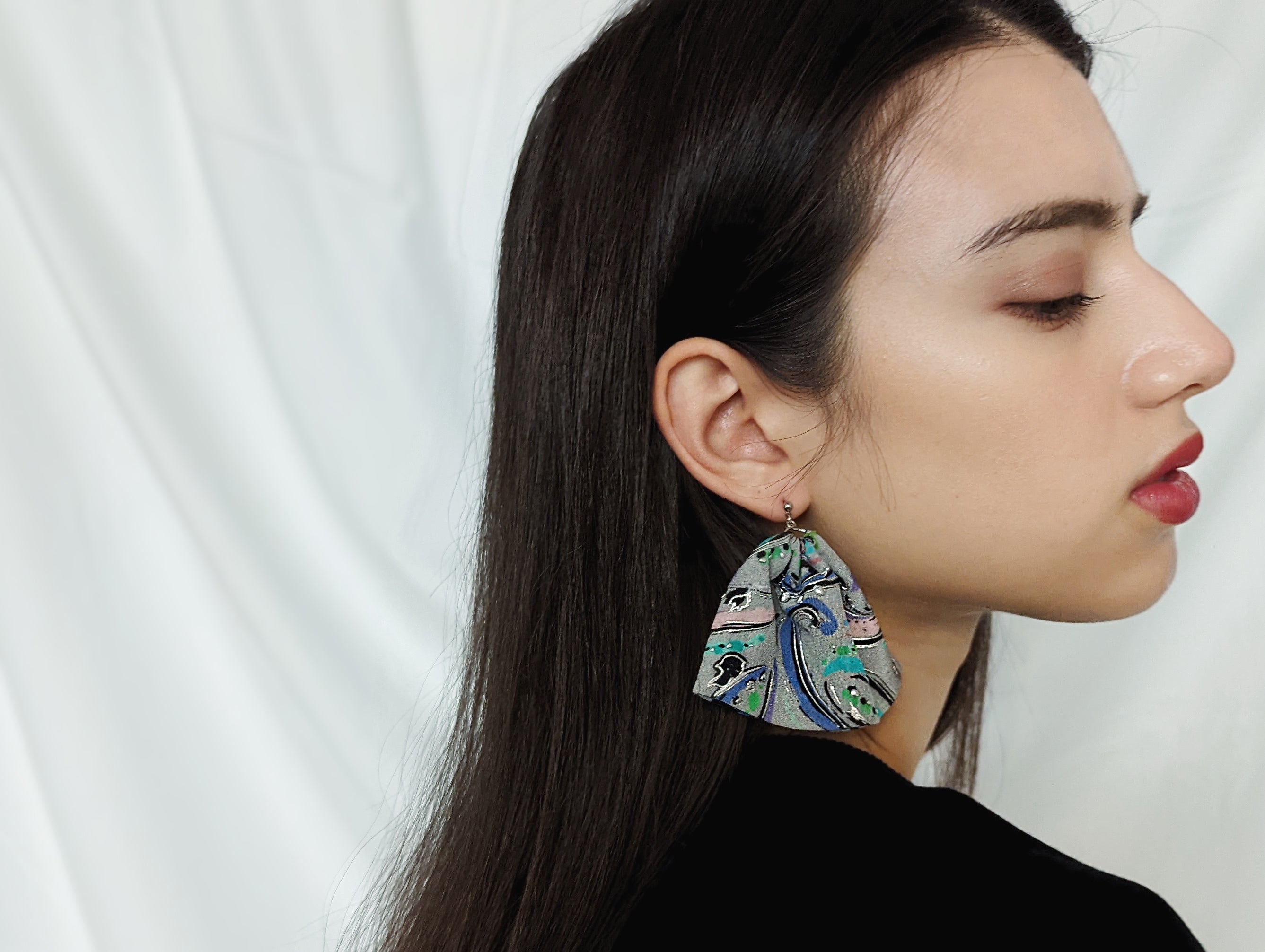 Kinsai Ear Accessory - Paisley