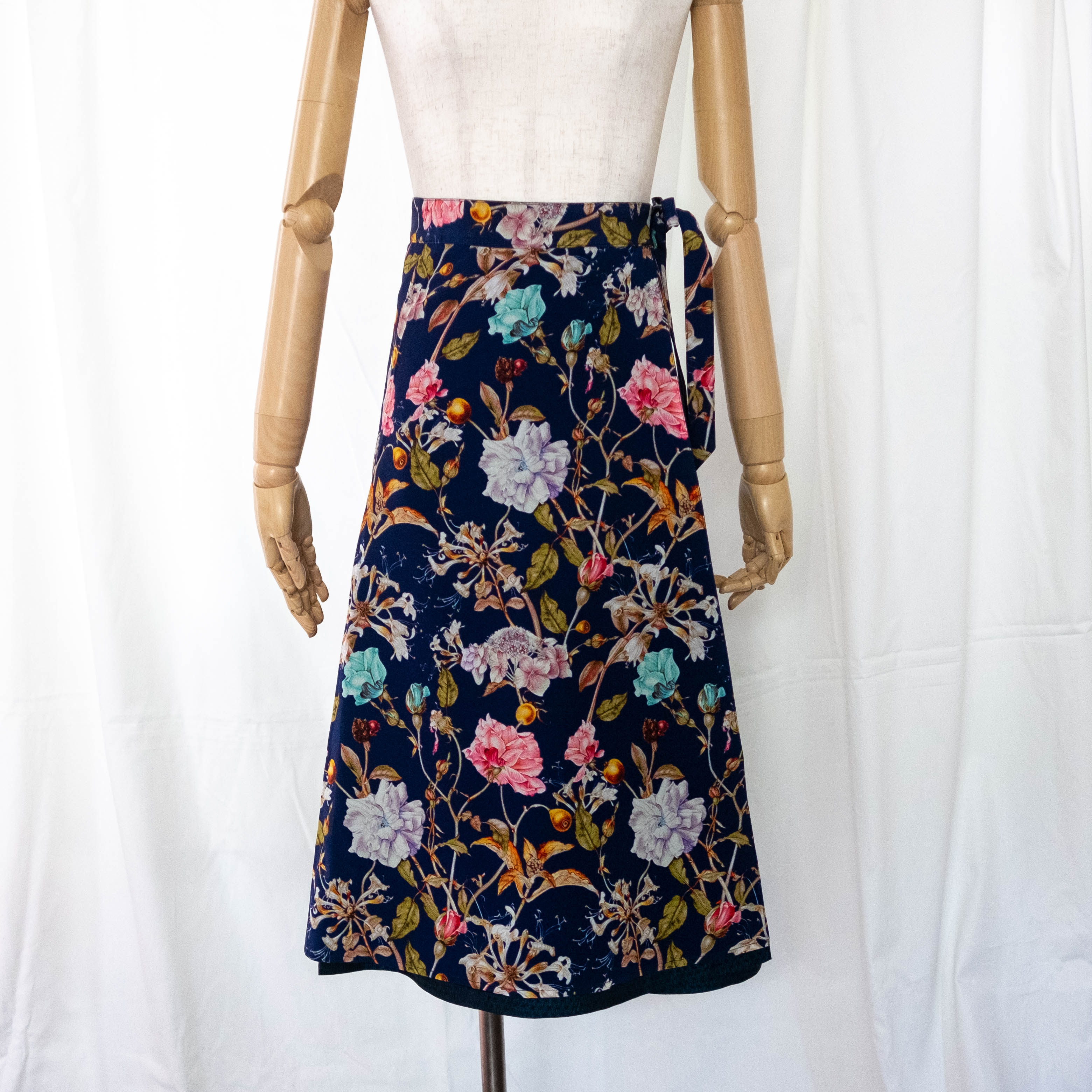 Reversible Skirt Flare - Fiori Navy Oshima