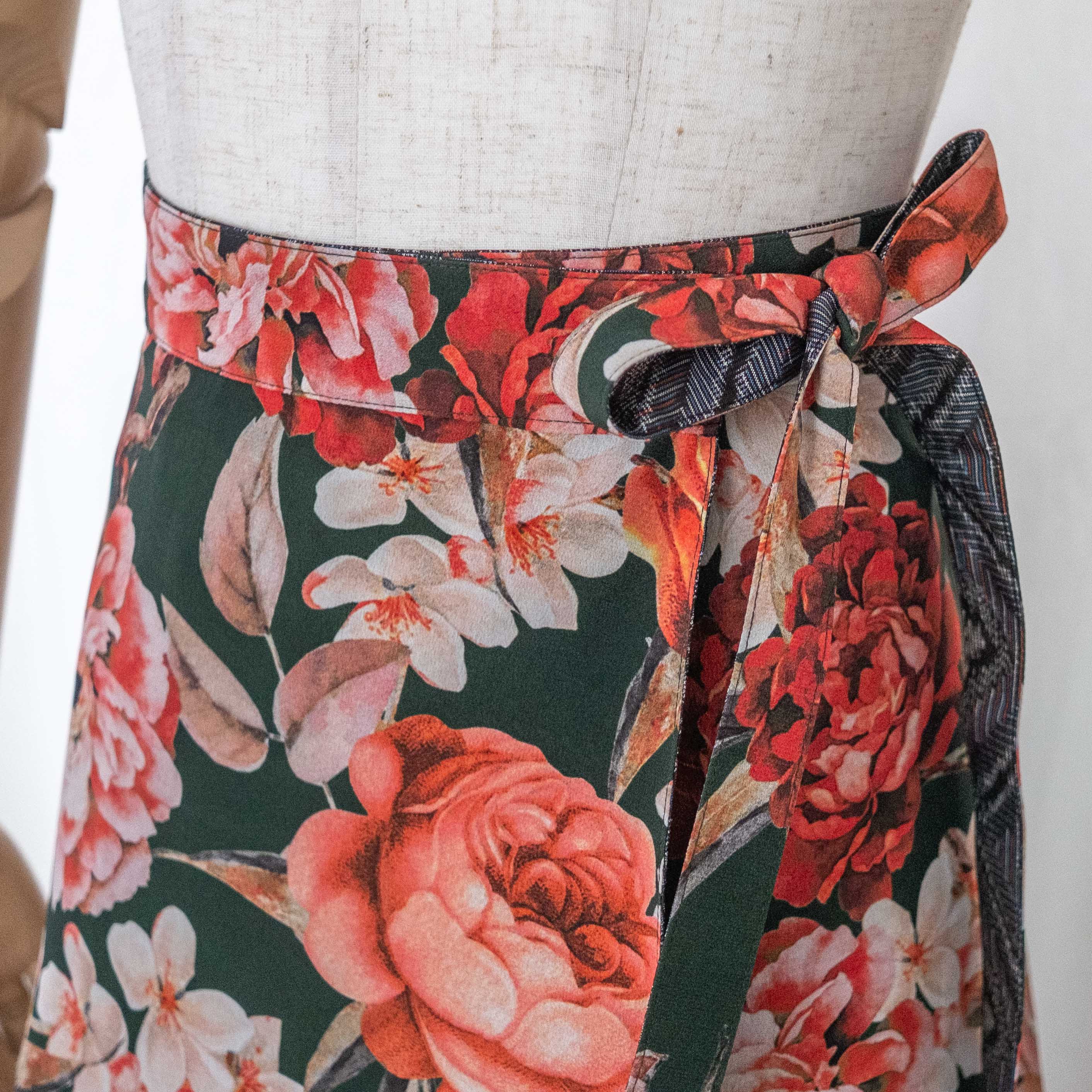 Reversible Skirt Flare - Fiori Verde - Oshima