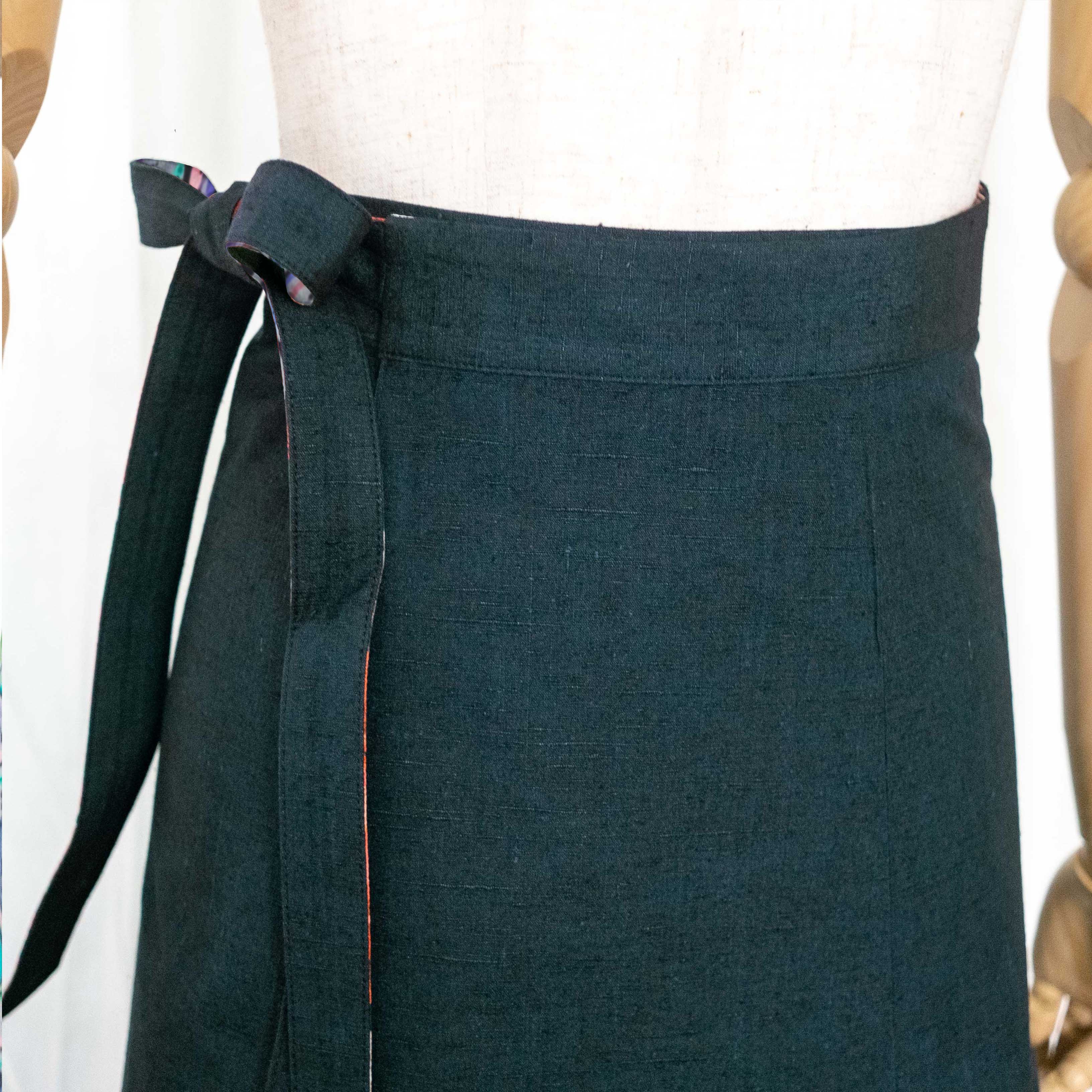 Reversible Skirt Long Straight - Paisley