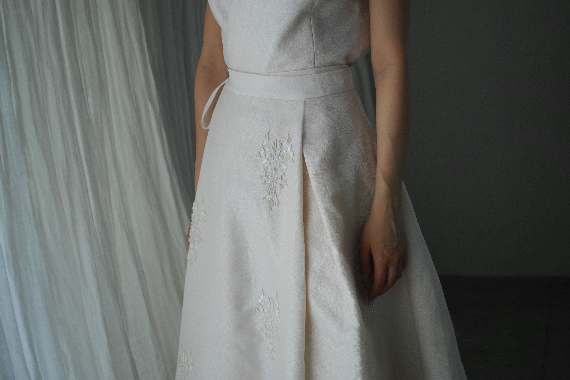 Nishijin Set Up Dress with Embroidery - Bianco|一生着られるウェディングドレス II 刺繍あり