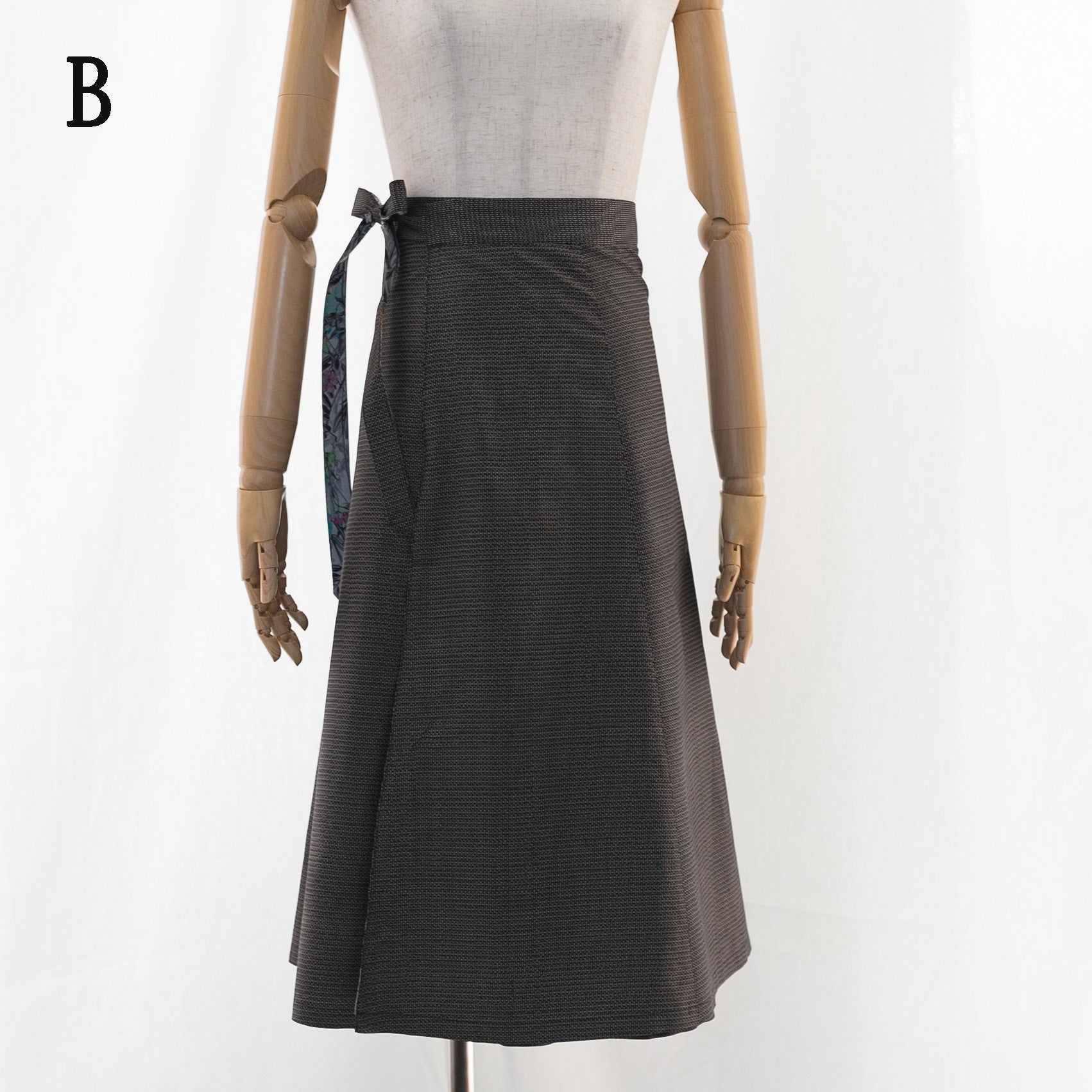 Reversible Skirt Flare - Firoi Wild - Oshima