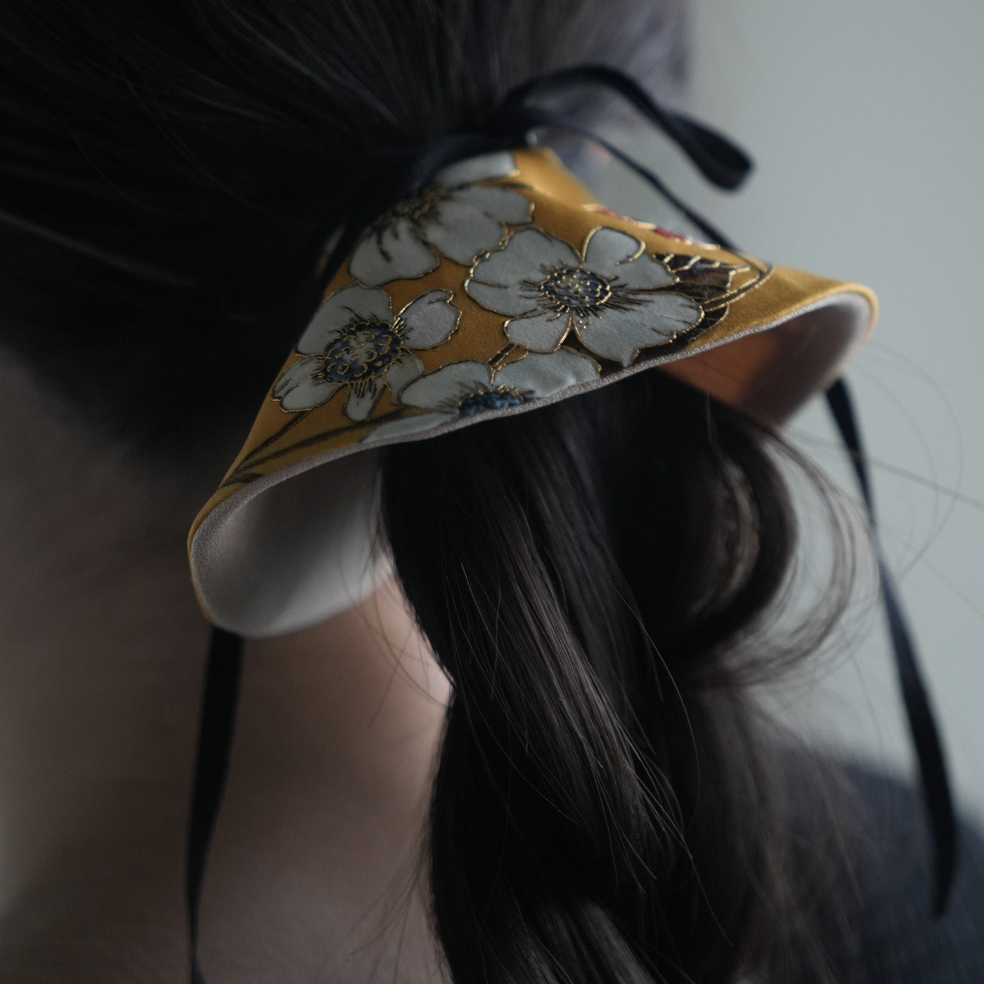 【受注生産2月お届け】KInsai Loop Hair Wrap - Fiori Bianchi - Giallo