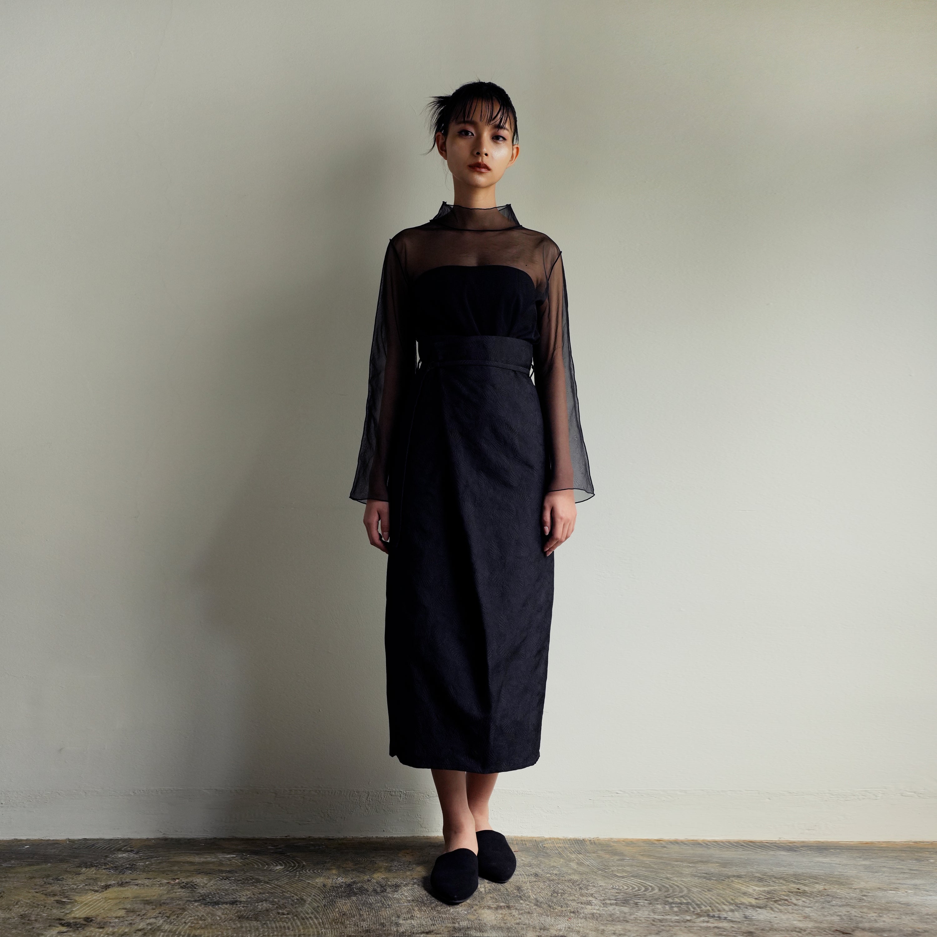 Nishijin-ori Folded Skirt - Sumikuro
