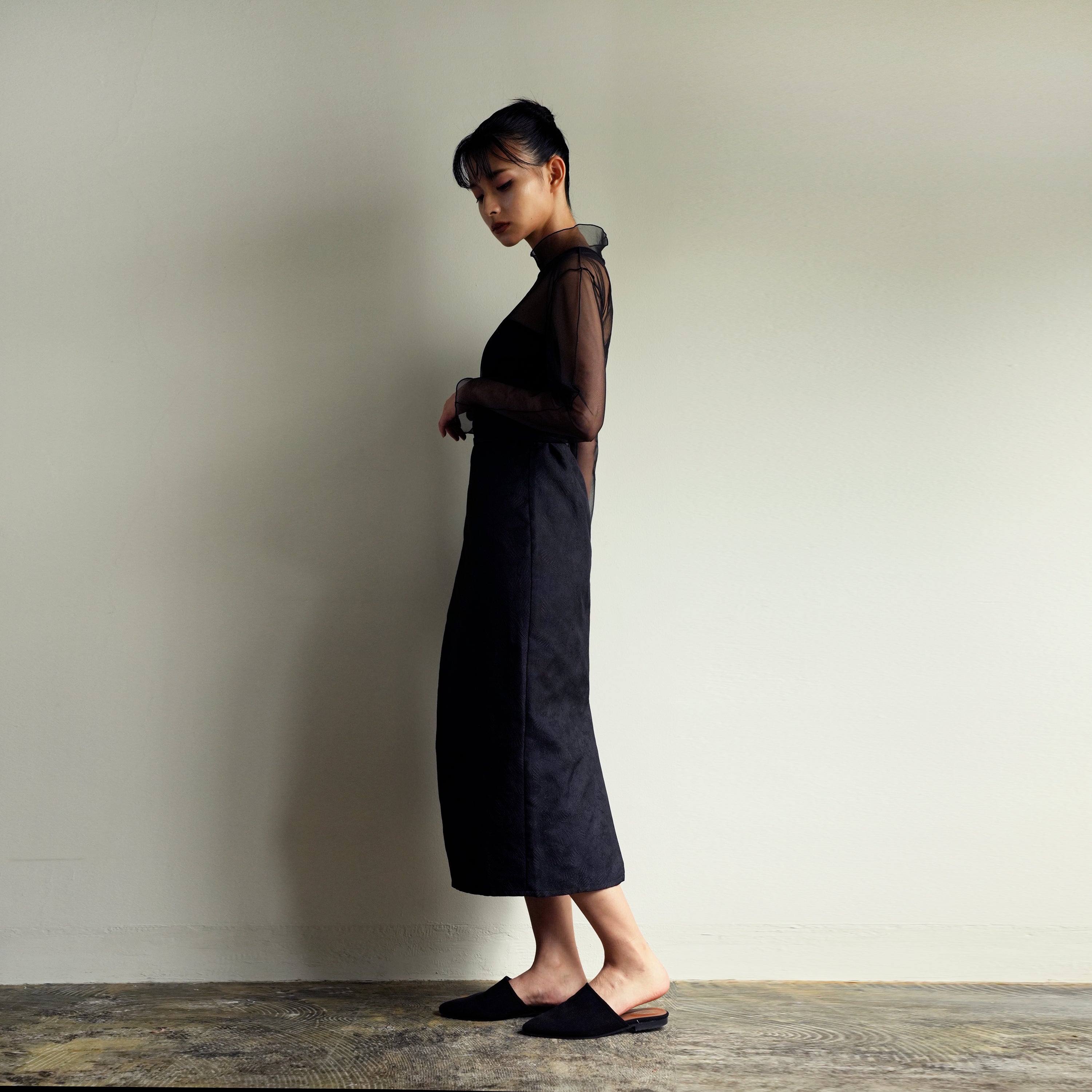 Nishijin-ori Folded Skirt - Sumikuro