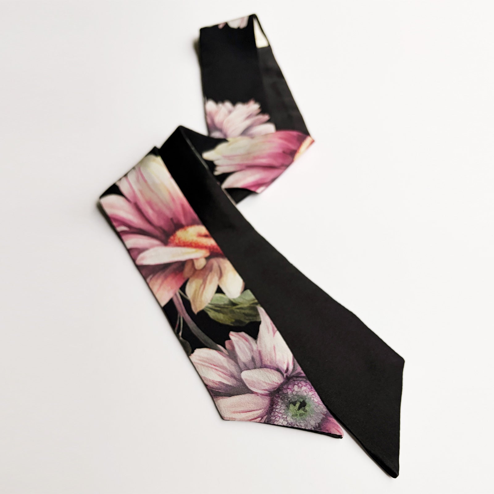 Silk Skinny Scarf - Pastel Daisy Black