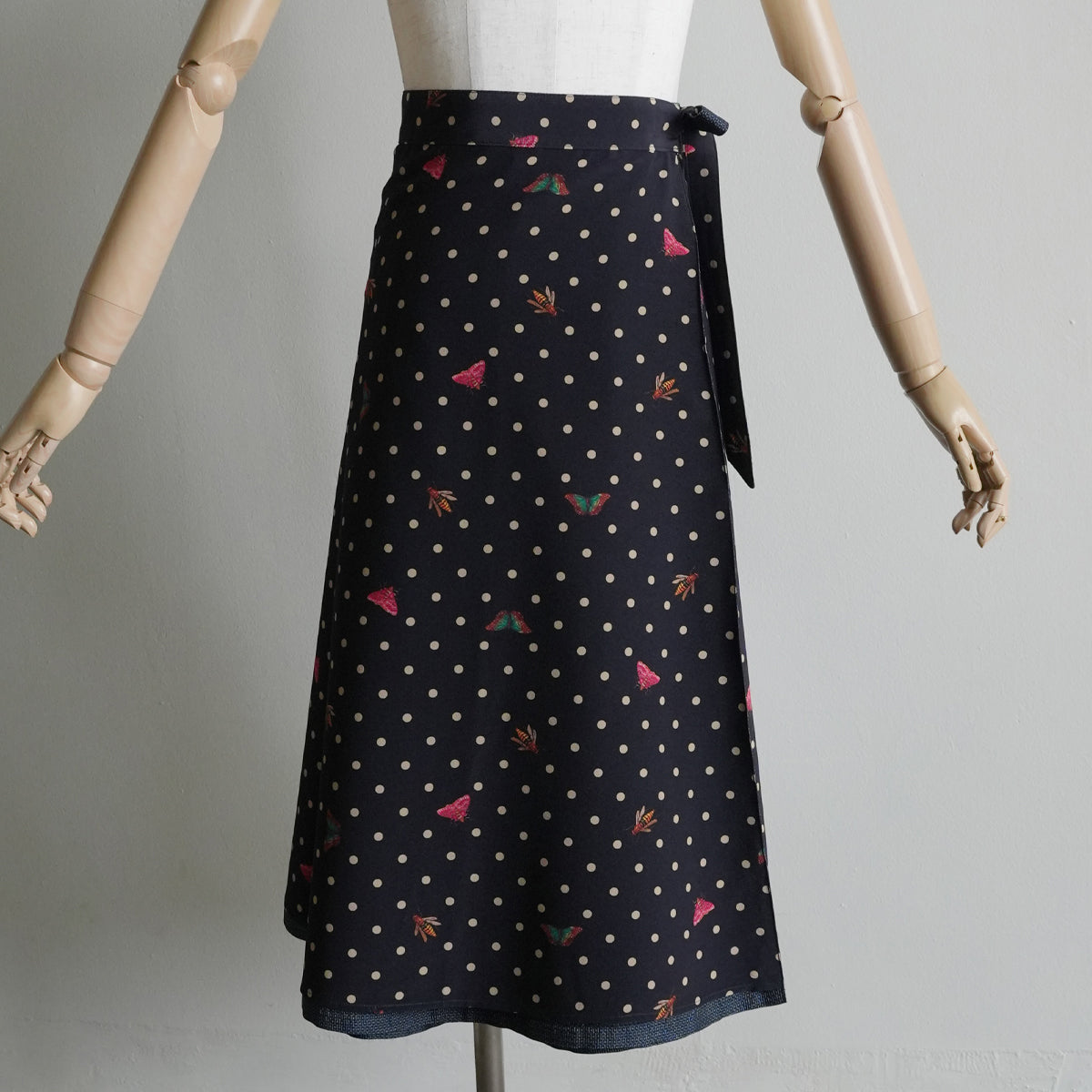 Reversible Skirt Flare - Insetti