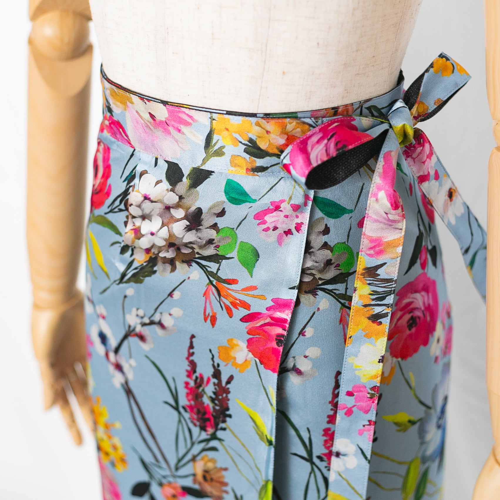 Reversible Skirt Long Straight - Fiori Azzurro - Oshima
