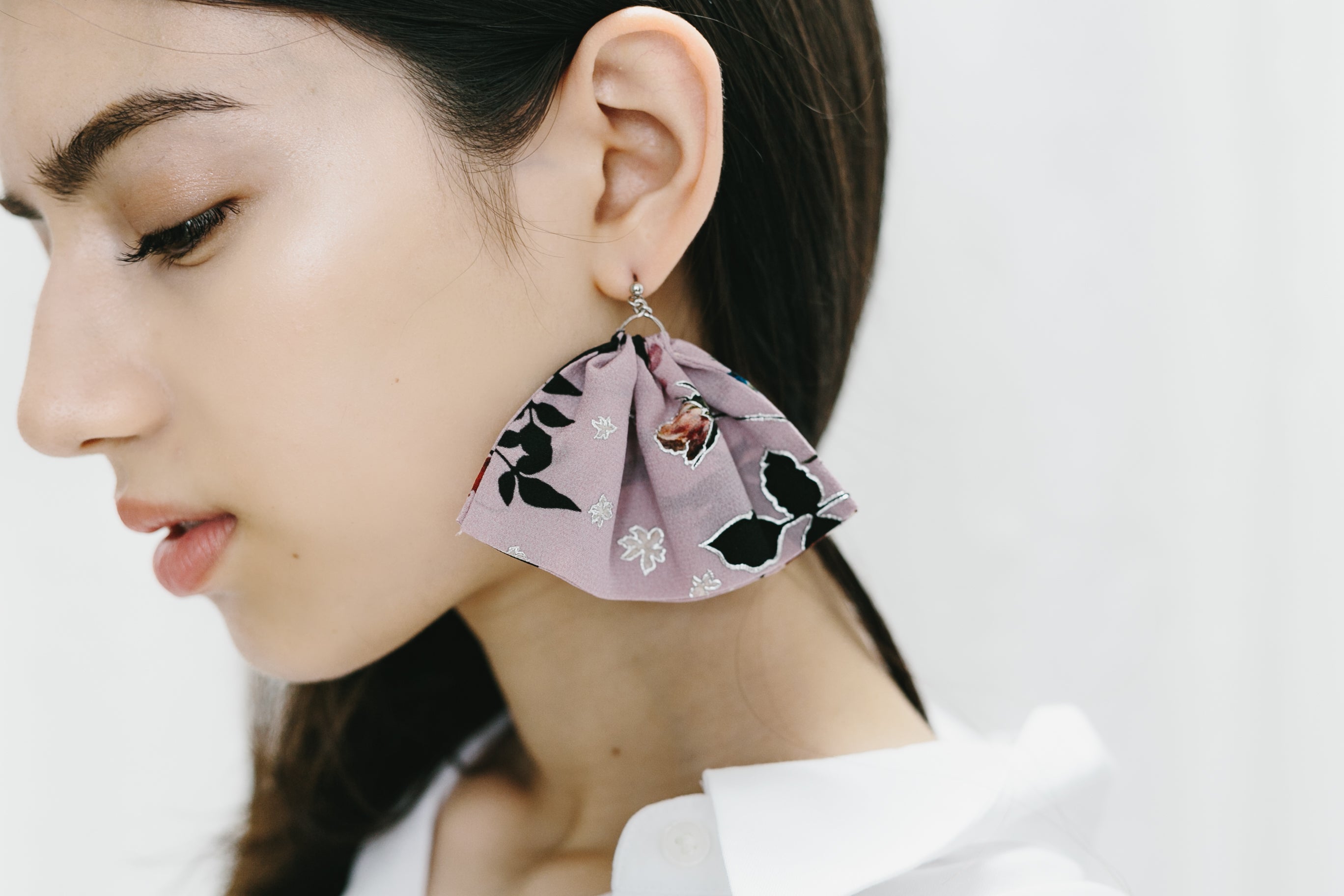 Kinsai Ear Accessory - Fiori Rosa