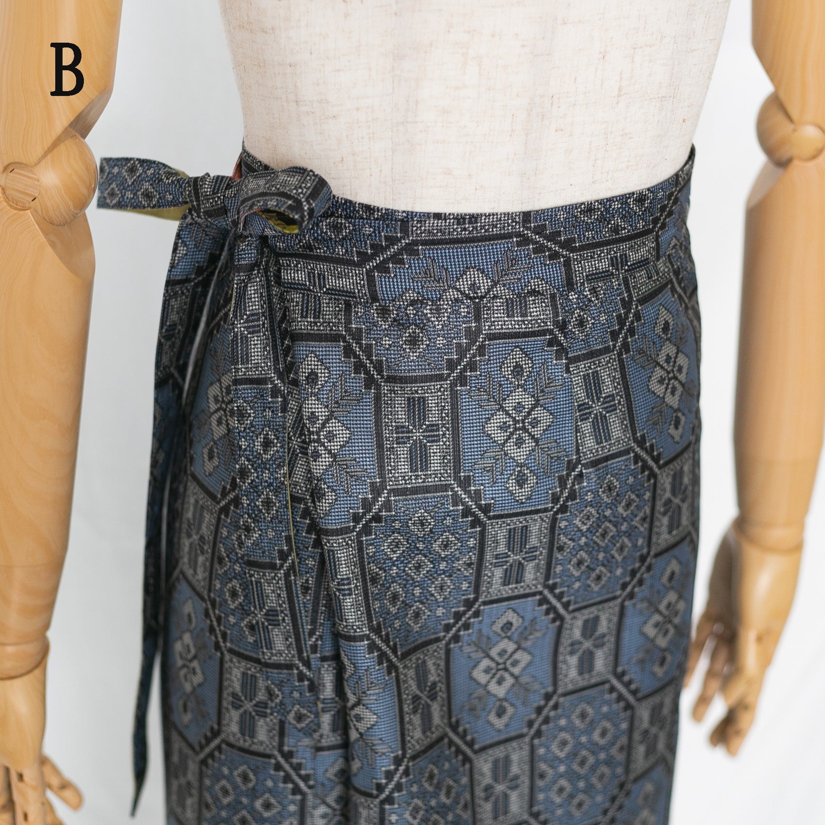 Reversible Skirt Long Straight - Fiori Bloom - Oshima